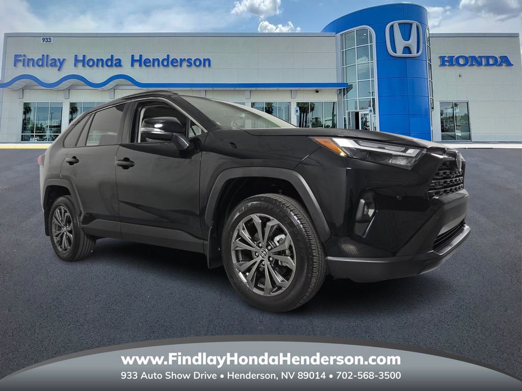 Used 2025 Toyota RAV4 XLE Premium w/ Weather Package AWD/4WD video 1