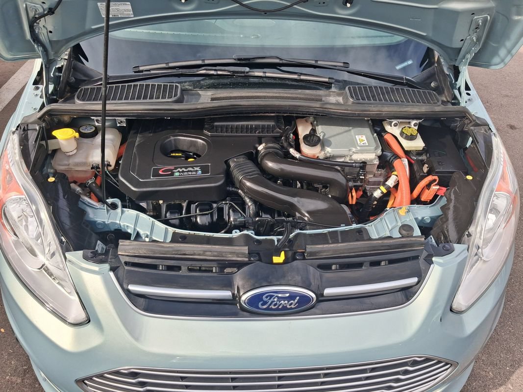 Used 2013 Ford C-MAX Energi SEL FWD image 9