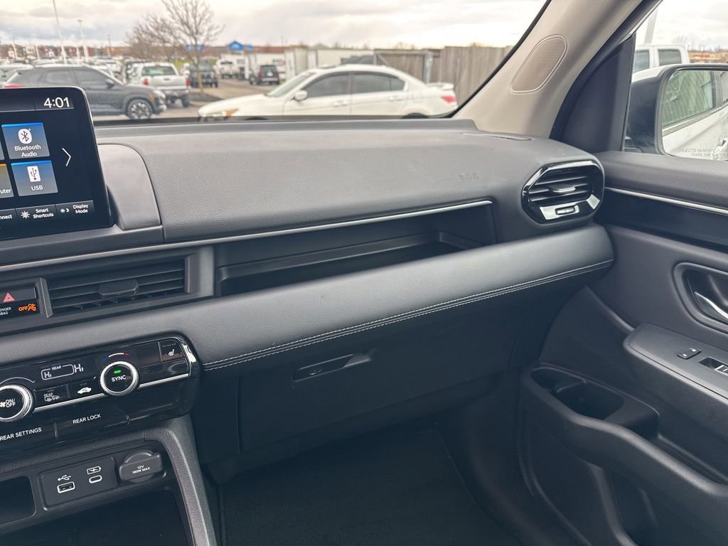 Certified 2025 Honda Pilot EX-L image 26