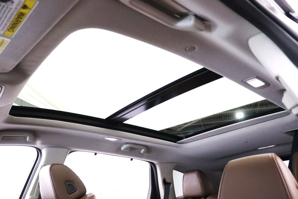 Certified 2023 Acura MDX SH-AWD w/ Technology Package image 28