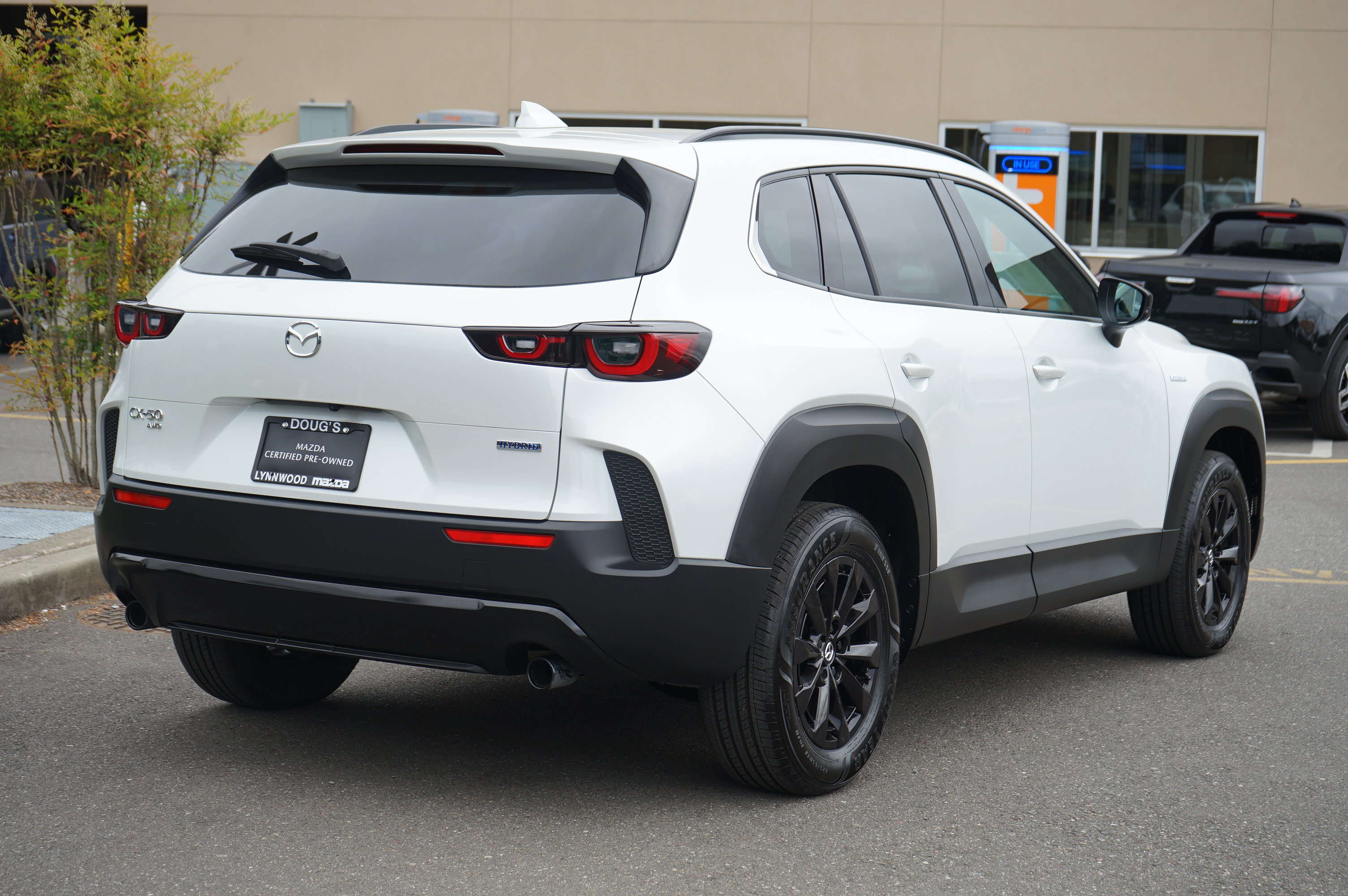Certified 2025 MAZDA CX-50 AWD 2.5 Hybrid w/ Premium Pkg image 3
