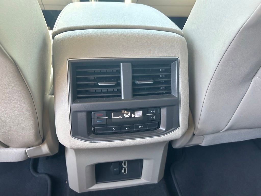Used 2018 Volkswagen Atlas SE FWD image 47