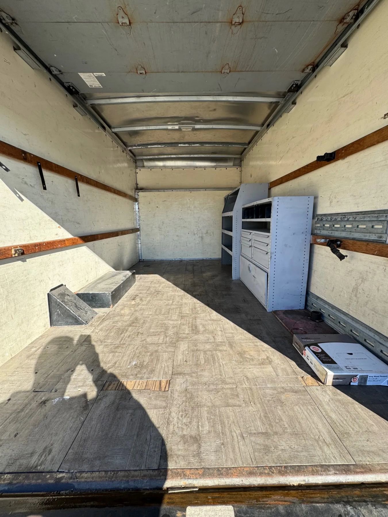 Used 2015 Ford E-350 and Econoline 350 Super Duty image 7