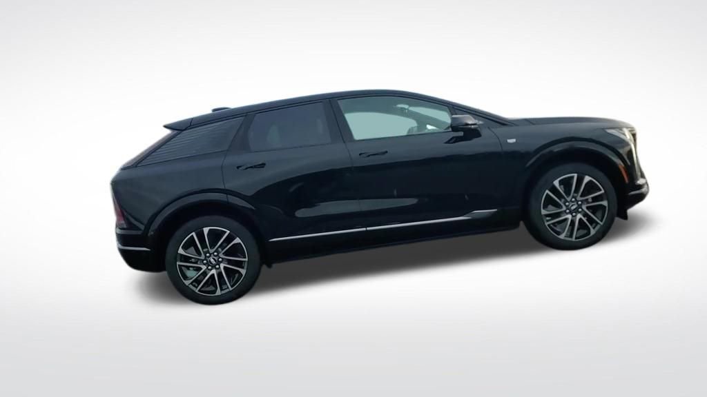 New 2026 Cadillac Optiq Sport 1 image 7