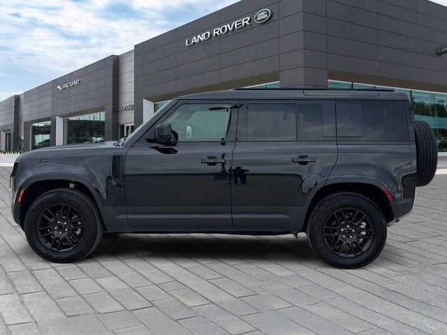 Used 2025 Land Rover Defender 110 S image 2