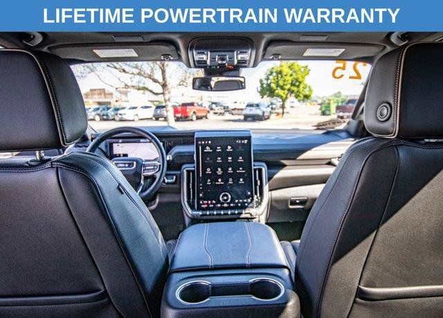 Used 2025 GMC Yukon XL Elevation AWD/4WD image 21