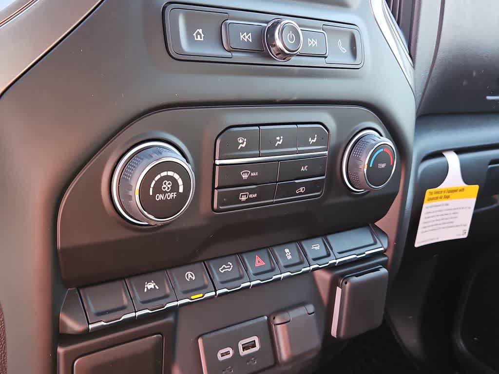 Used 2026 Chevrolet Silverado 1500 Custom RWD image 24