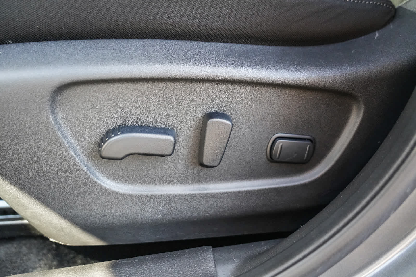 Used 2018 Nissan Rogue Sport SV FWD image 21