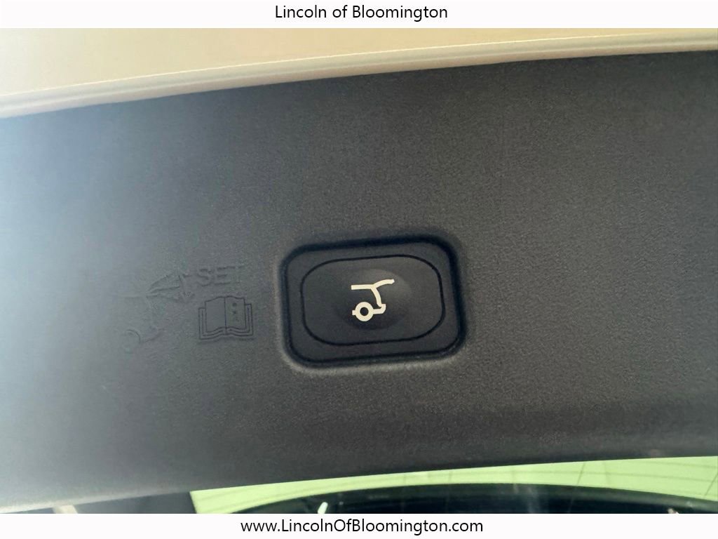 New 2026 Lincoln Nautilus Reserve AWD/4WD image 30