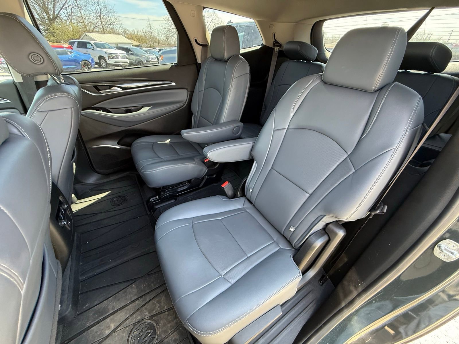 Used 2020 Buick Enclave Essence w/ LPO, Floor Liner Package image 24