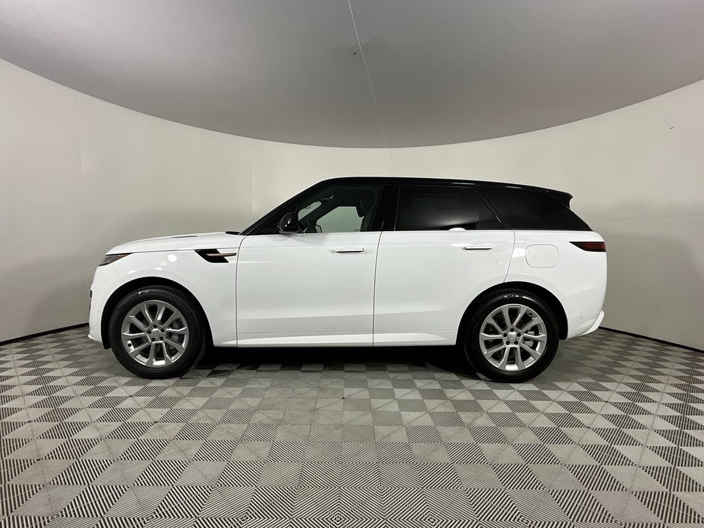 New 2025 Land Rover Range Rover Sport Dynamic SE image 6