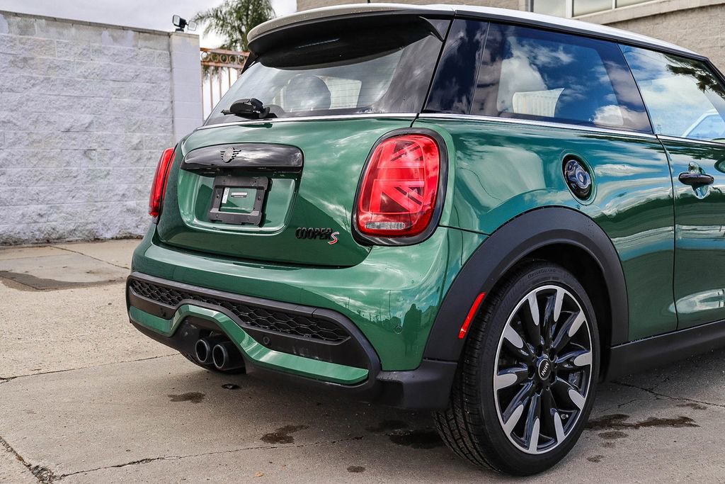 Used 2023 MINI Cooper S image 12