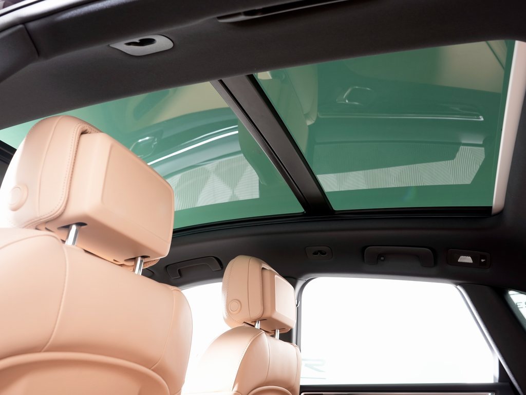 New 2026 Porsche Macan image 20