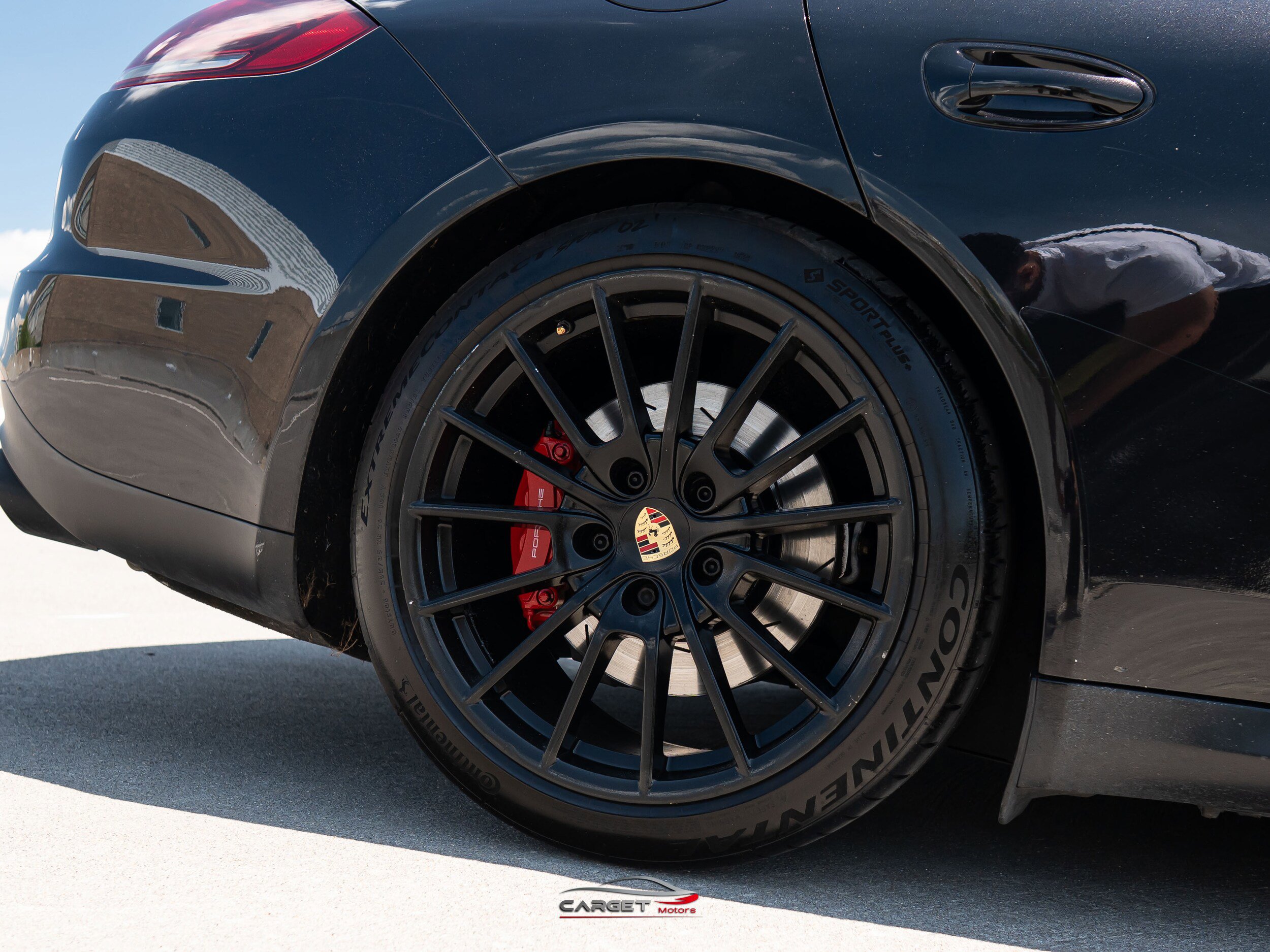 Used 2014 Porsche Panamera GTS AWD/4WD image 11