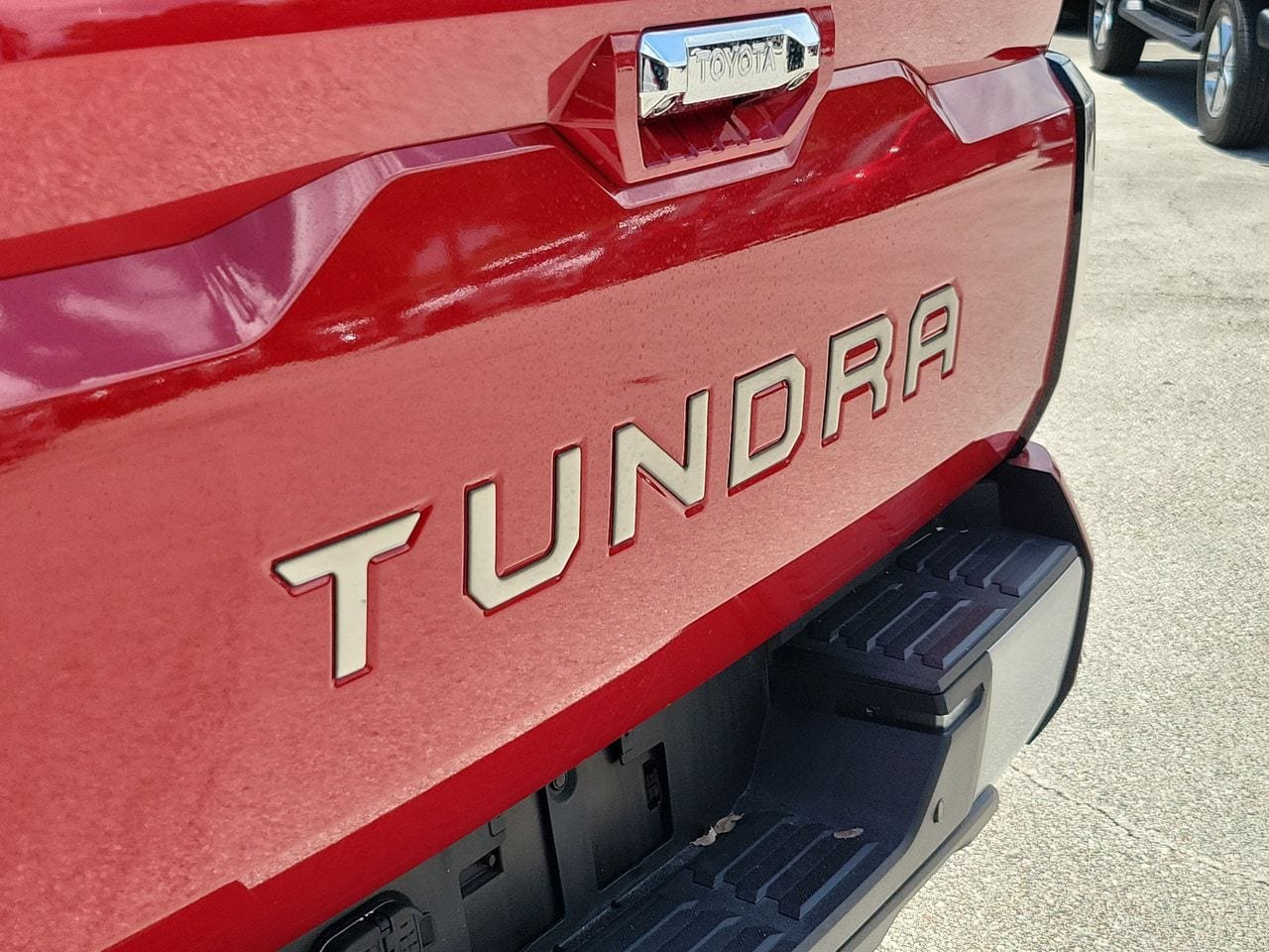 Used 2022 Toyota Tundra Limited RWD image 6
