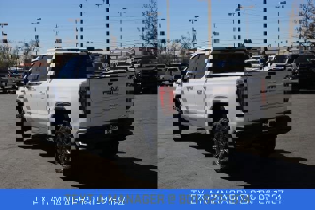 New 2026 GMC Sierra 1500 AT4X image 4