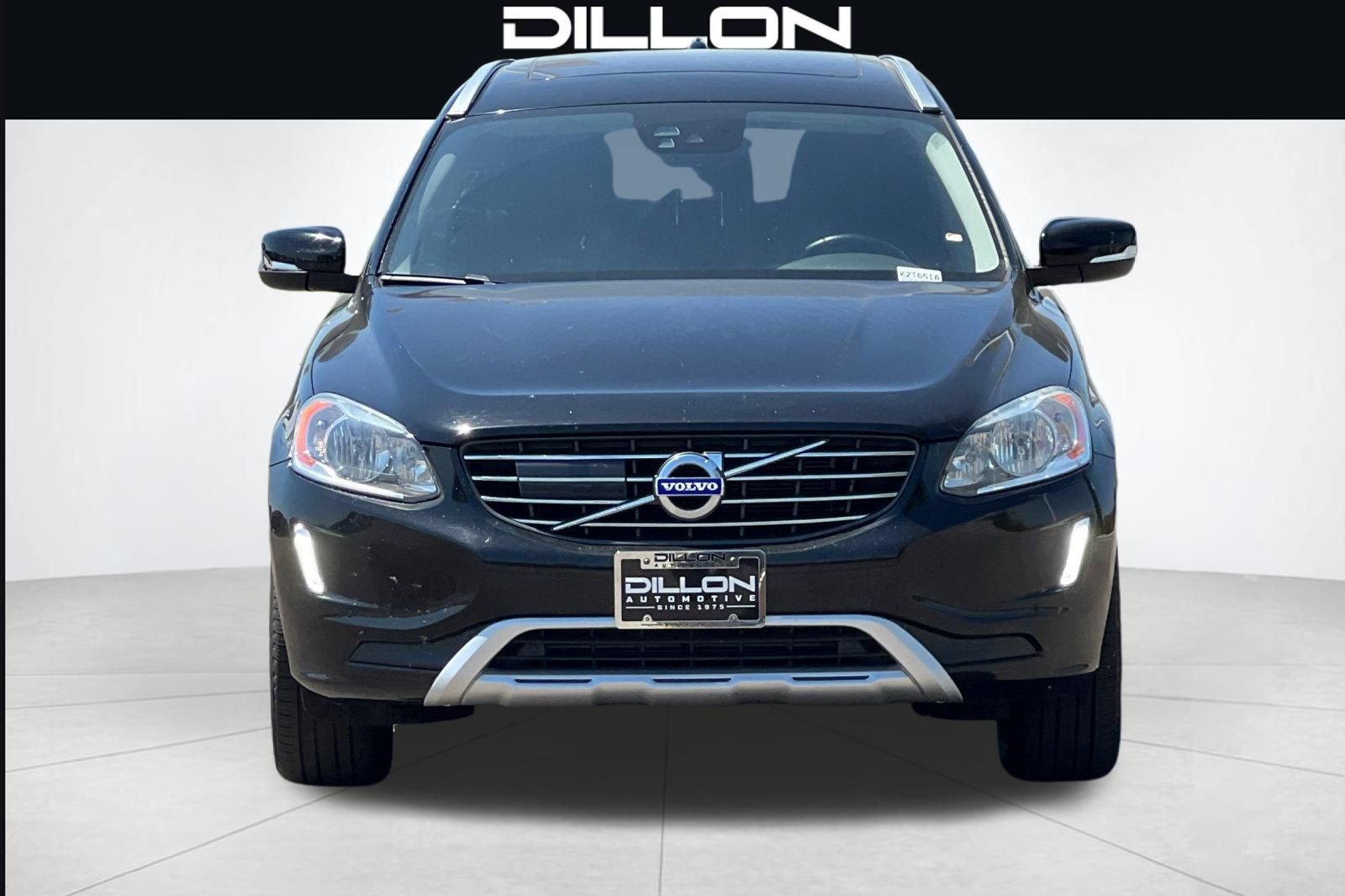 Used 2017 Volvo XC60 T5 Dynamic w/ Advanced Package AWD/4WD image 9