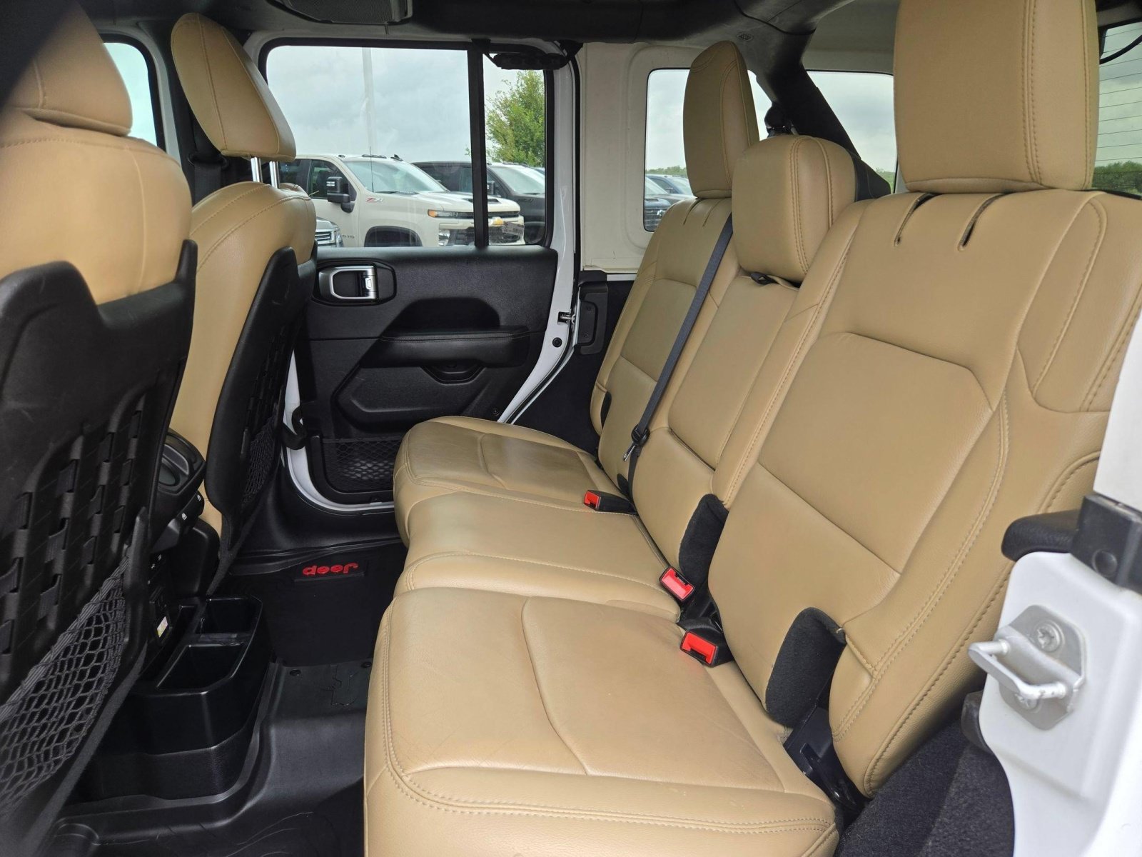 Used 2019 Jeep Wrangler Unlimited Rubicon AWD/4WD image 13