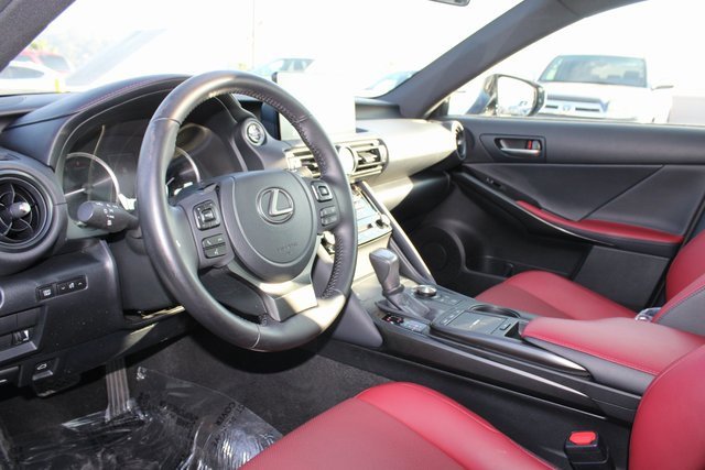 Certified 2024 Lexus IS 300 F Sport image 12