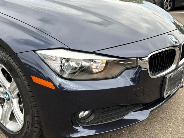 Used 2015 BMW 320i xDrive Sedan AWD/4WD image 8