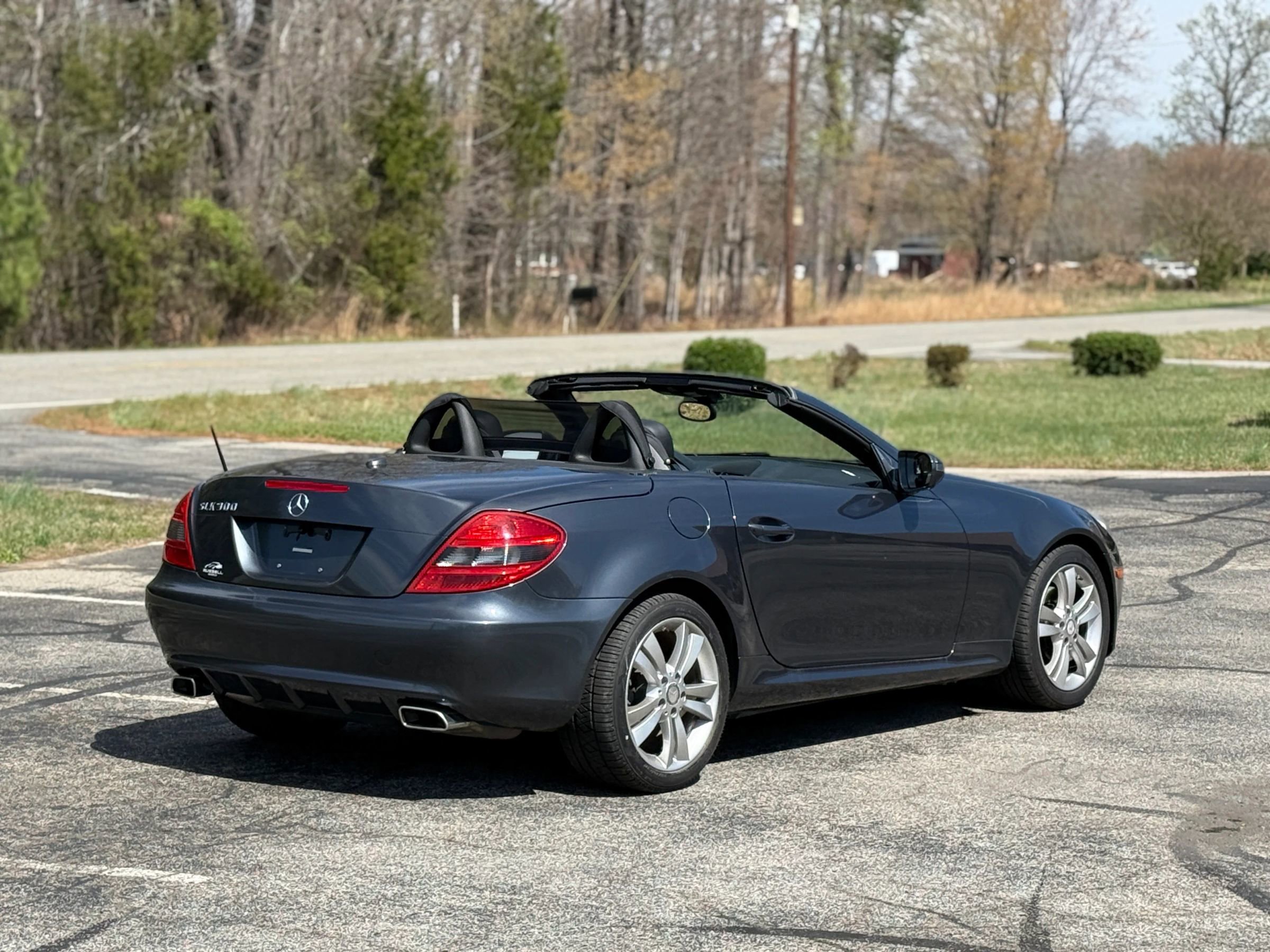Used 2010 Mercedes-Benz SLK 300 image 5
