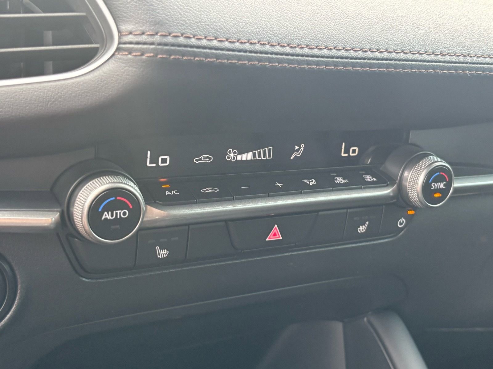 New 2026 MAZDA MAZDA3 s FWD image 17