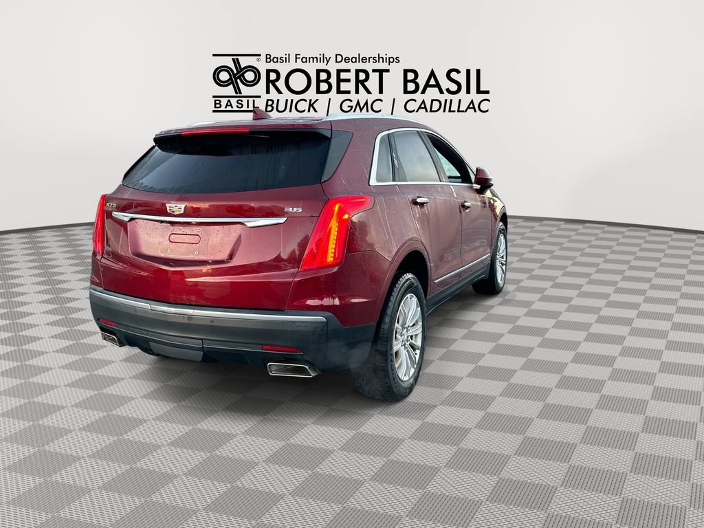 Used 2017 Cadillac XT5 FWD image 8