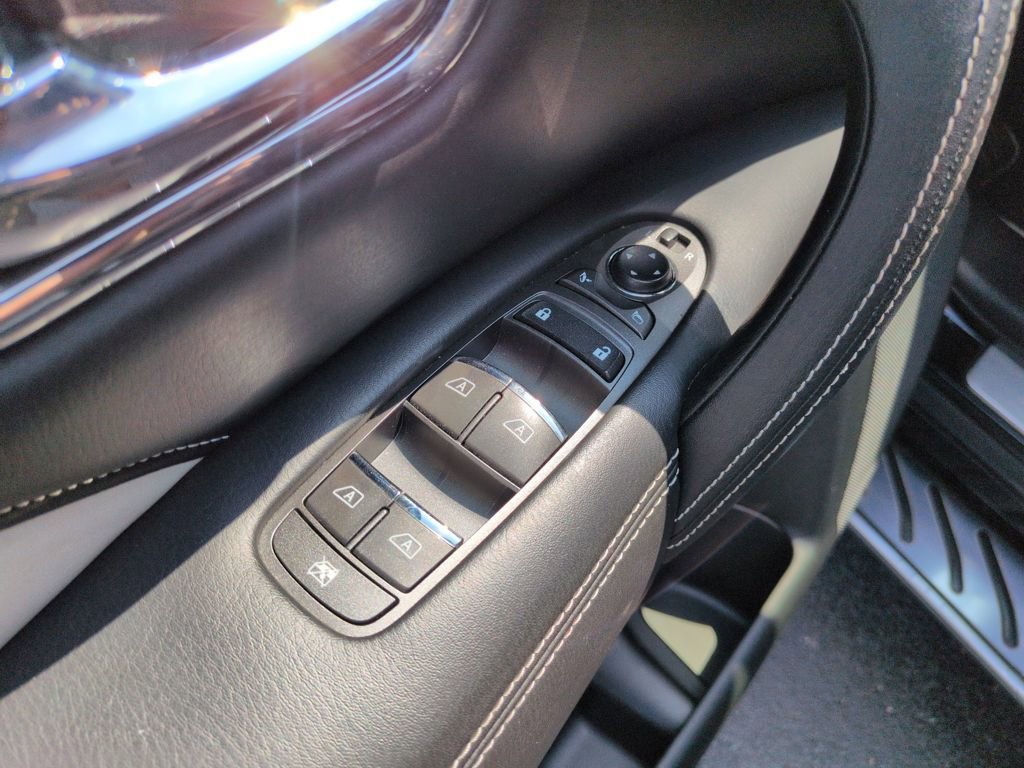 Used 2020 INFINITI QX80 Limited AWD/4WD image 11
