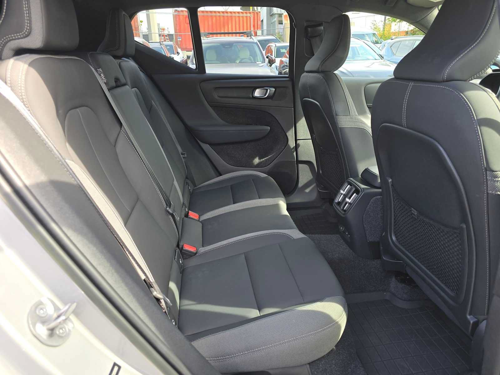 Certified 2023 Volvo XC40 Recharge Core w/ Protection Package Premier AWD/4WD image 14