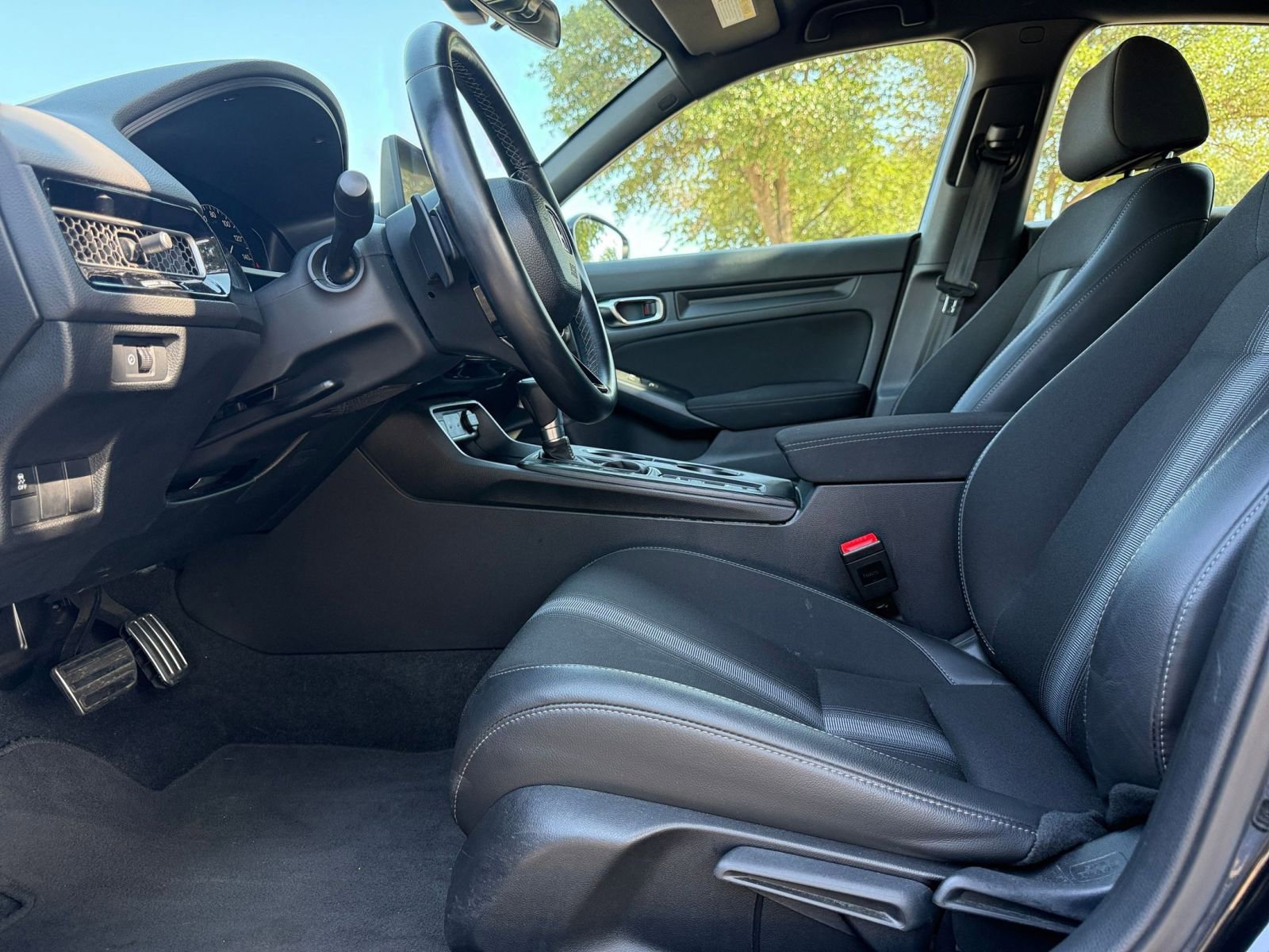 Used 2025 Honda Civic Sport image 27