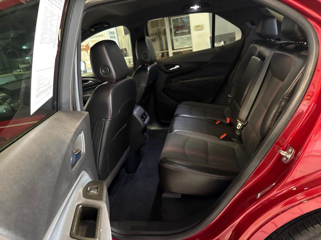 Used 2023 Chevrolet Equinox RS AWD/4WD image 24