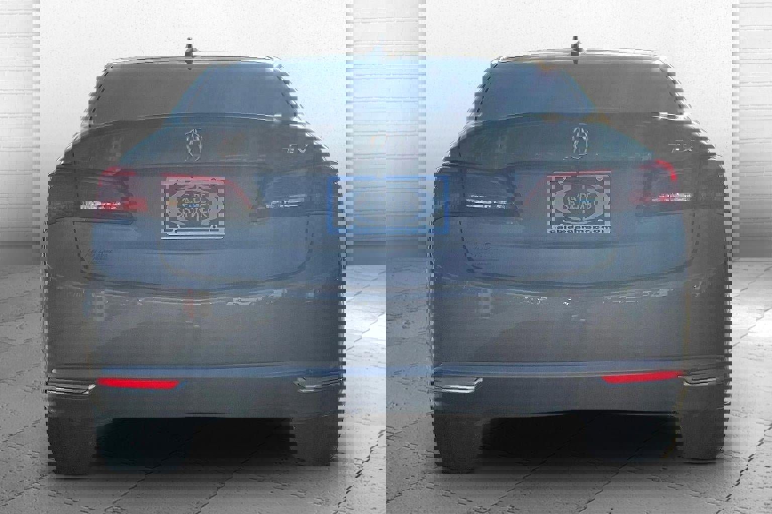 Used 2017 Acura TLX V6 w/ Technology Package FWD image 3