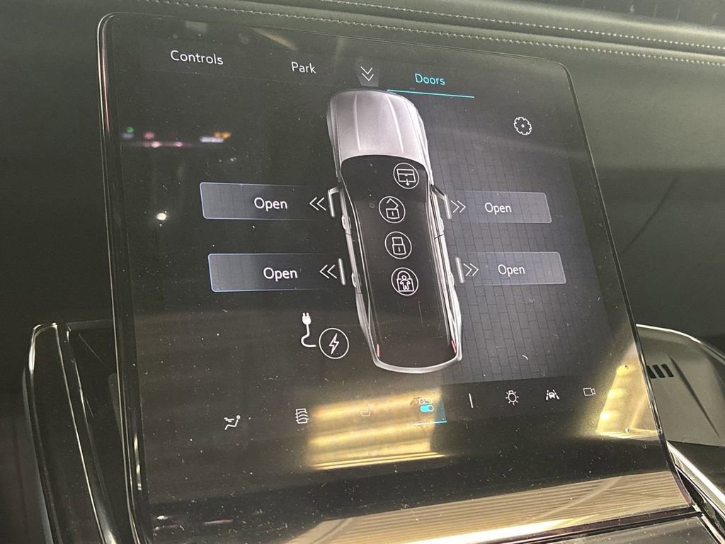 New 2025 Cadillac Escalade IQ Sport 2 w/ LPO, ONYX Package image 53