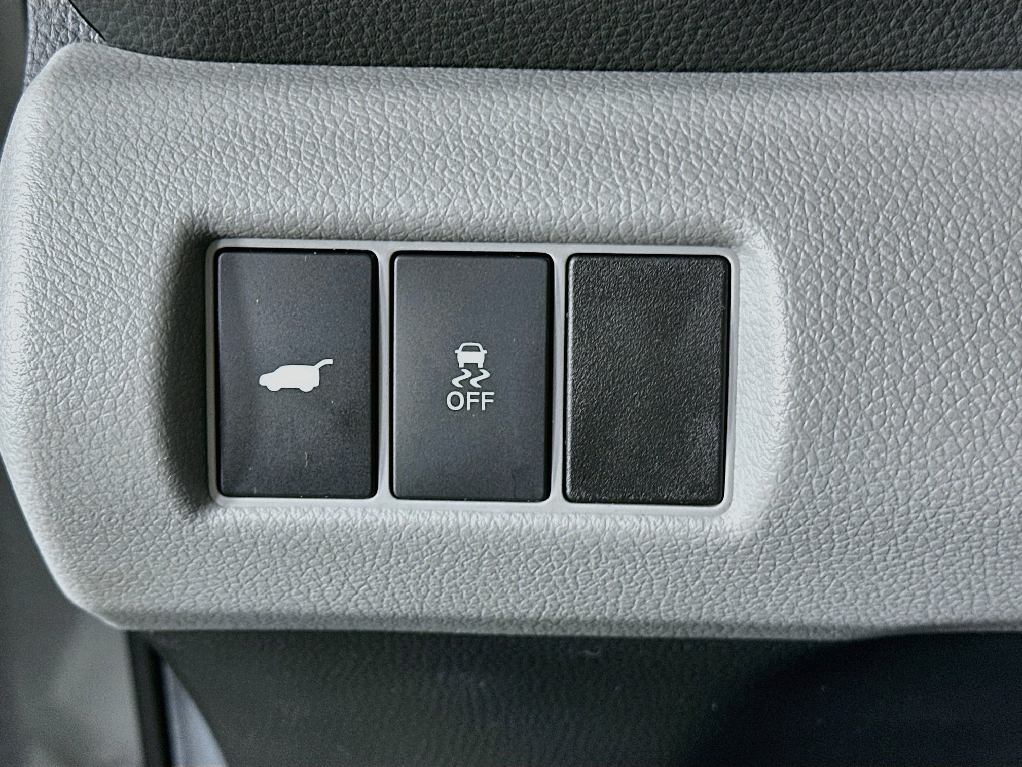 Used 2025 Honda Pilot EX-L image 17