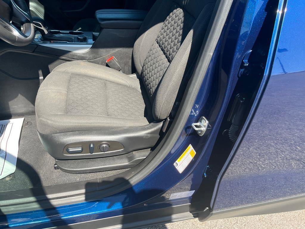 Used 2022 Chevrolet Blazer LT image 20