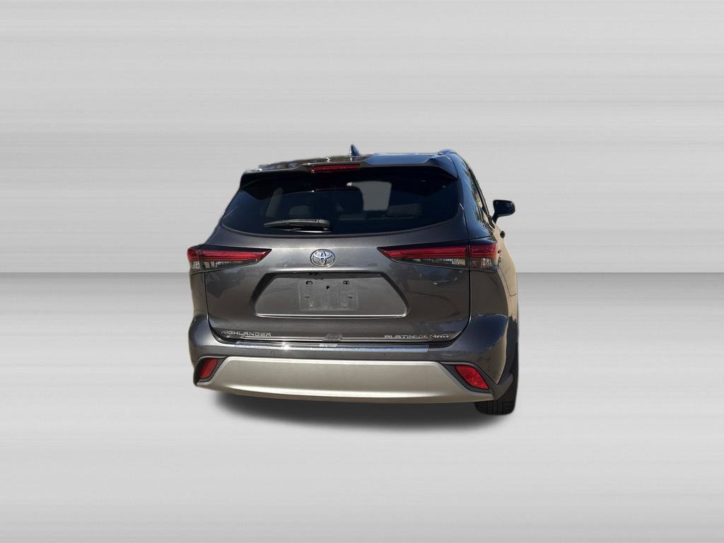 Used 2020 Toyota Highlander Platinum AWD/4WD image 5