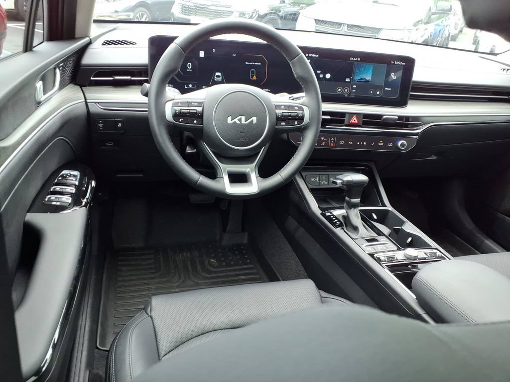Used 2025 Kia K5 EX FWD image 4