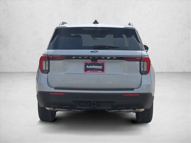 New 2026 Ford Explorer Active image 8