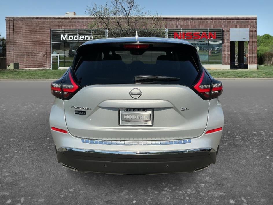 Certified 2023 Nissan Murano SL w/ SL Moonroof Package FWD image 3