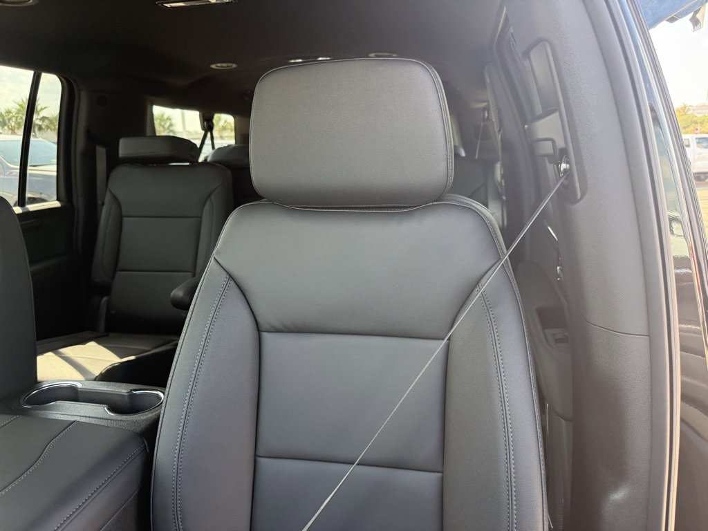 New 2026 Chevrolet Suburban LT w/ Comfort Package image 22
