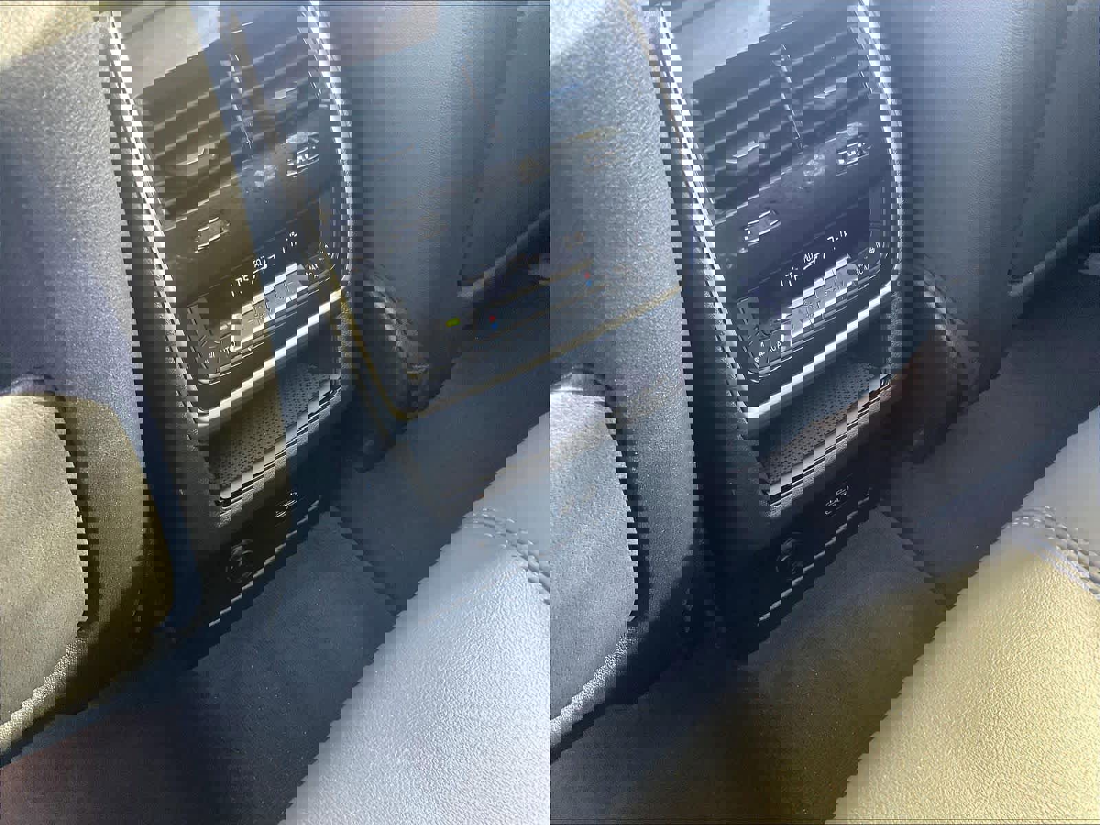 Used 2024 BMW X5 sDrive40i image 37