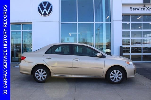 Used 2011 Toyota Corolla LE image 4