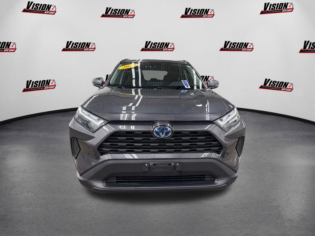 Used 2023 Toyota RAV4 LE video 2