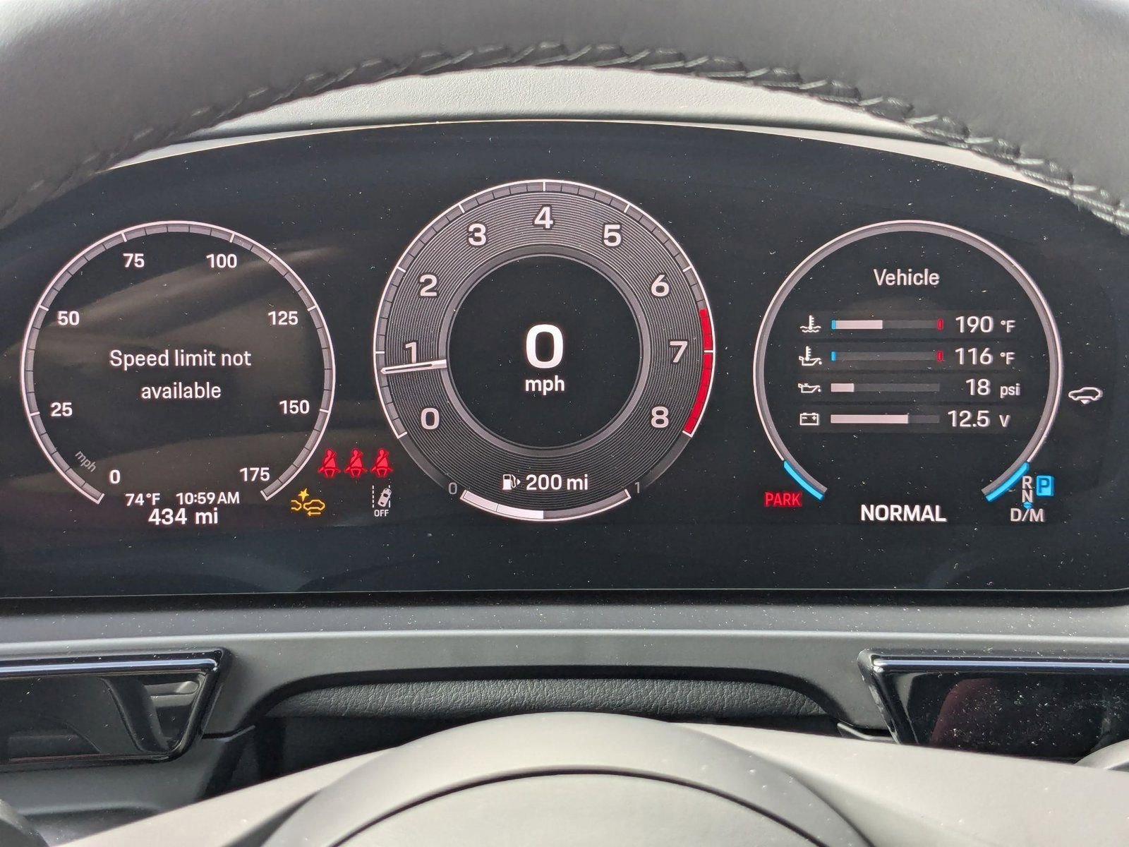 Certified 2025 Porsche Cayenne image 14