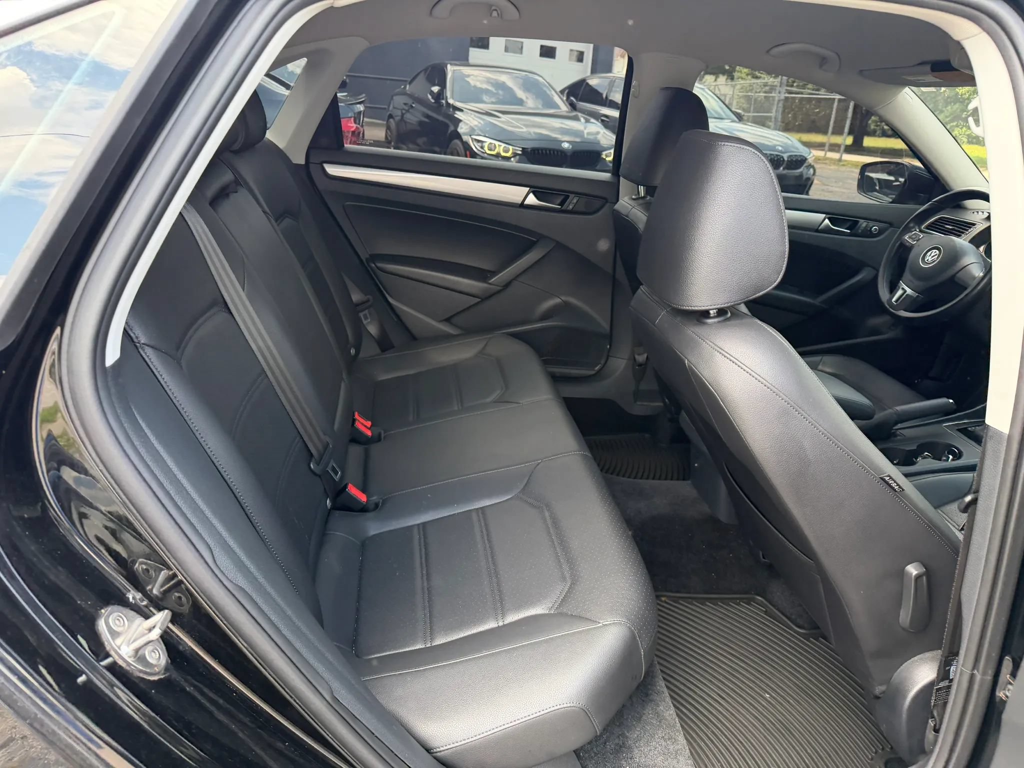 Used 2015 Volkswagen Passat 1.8T S FWD image 15