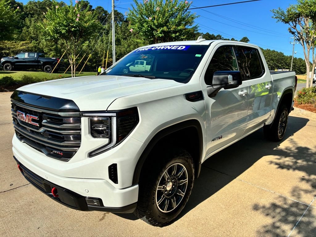 Used 2025 GMC Sierra 1500 AT4 AWD/4WD image 12