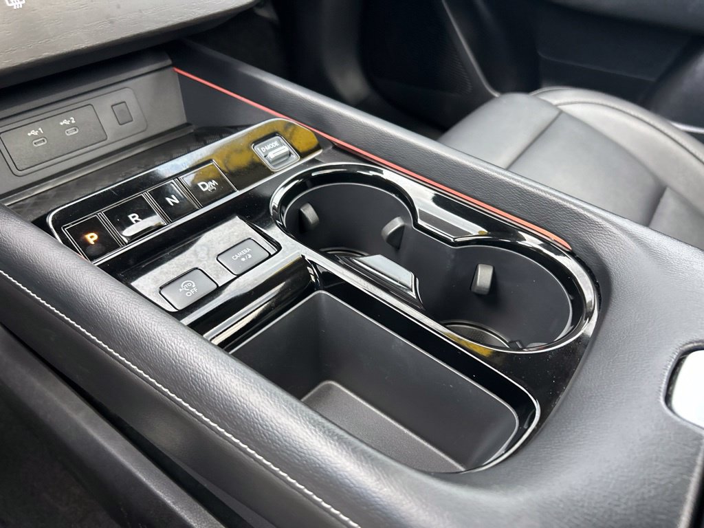 Certified 2025 Nissan Murano SL AWD/4WD image 38