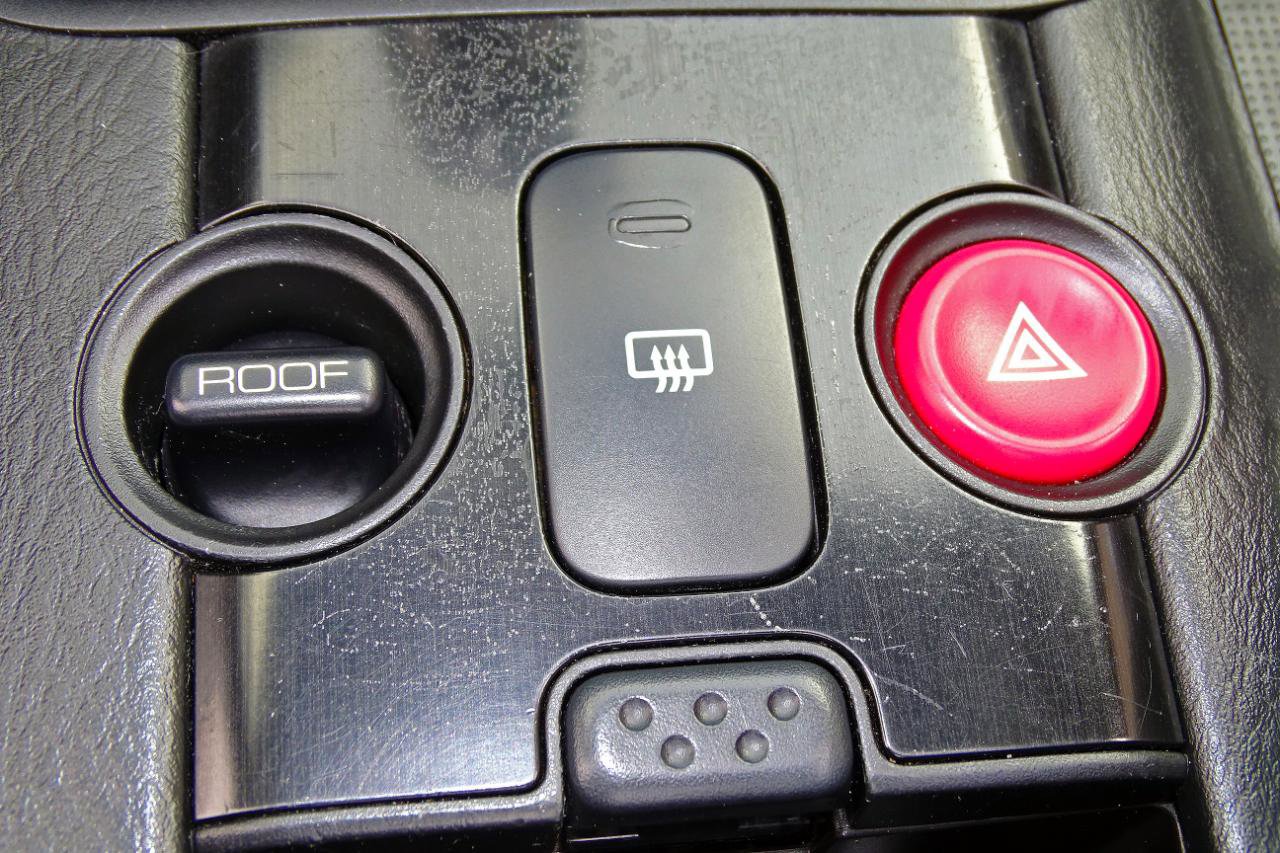 Used 2006 Honda S2000 image 19