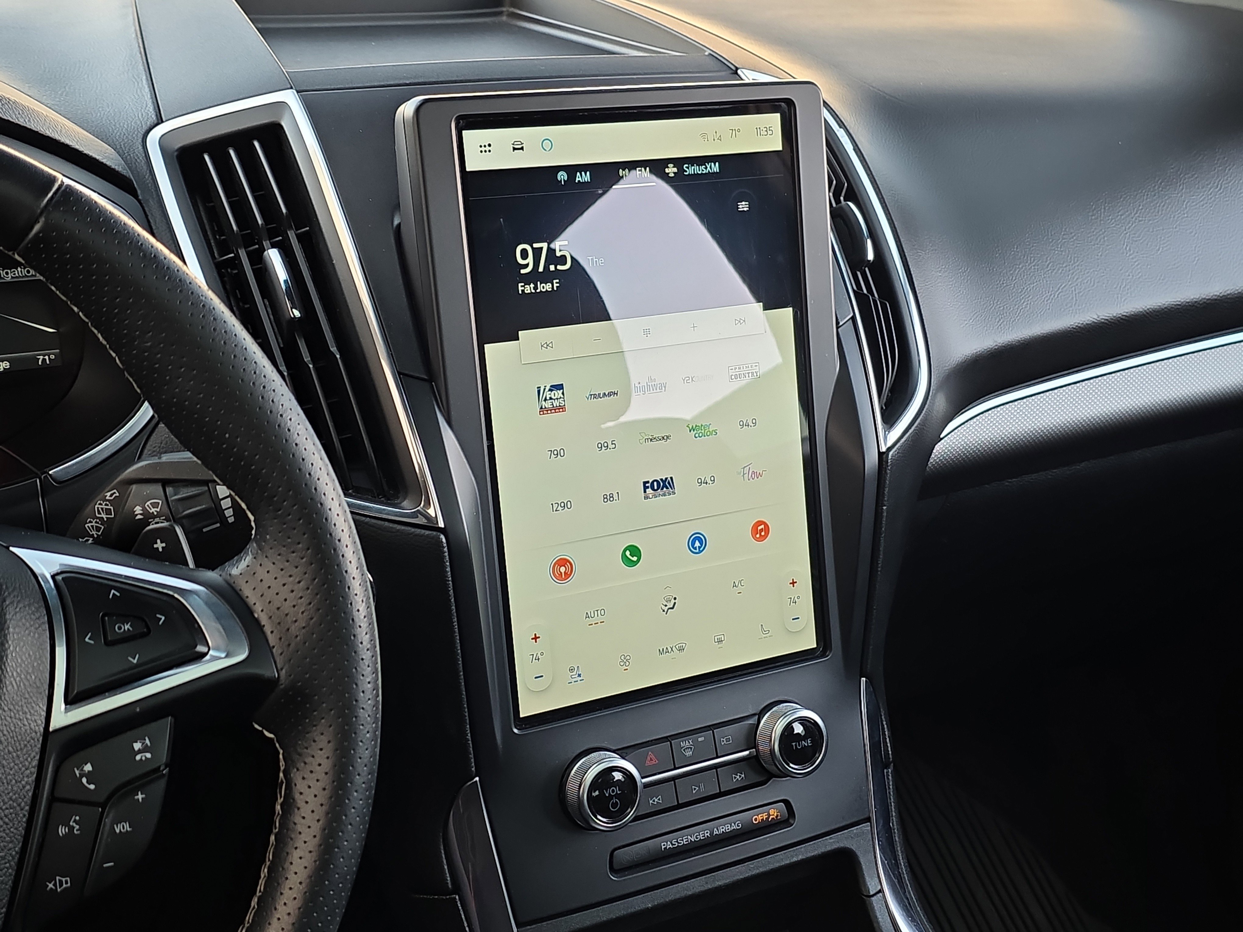 Used 2021 Ford Edge ST w/ Equipment Group 401A image 24