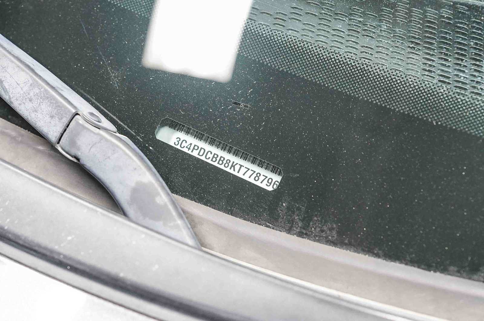 Used 2019 Dodge Journey SE w/ Premium Group FWD image 31